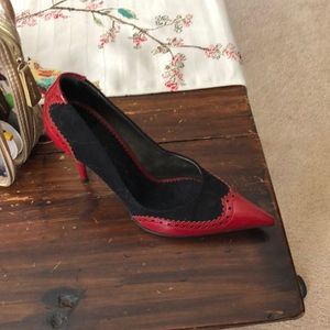 Stella McCartney two-tone pointy toe pumps